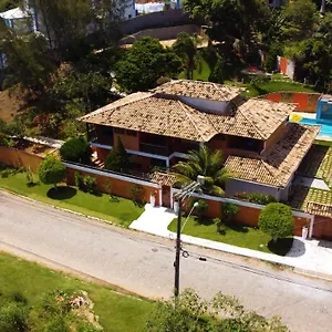 Belíssima Casa Com Extensa área Externa - Piscina, Sauna, Churrasqueira E Campo De Futebol - Com 5 Suítes E A 500 Metros Da Rua Pedras Búzios